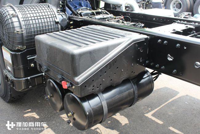 自卸车也走高端路线了?青岛解放jh6高端自卸车新品曝光