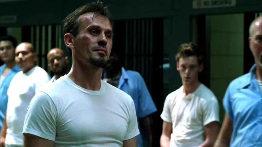 t-bag:我们为什么会喜欢一个变态