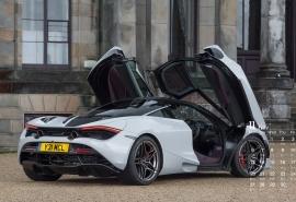 2017年11月迈凯伦炫酷跑车日历图片壁纸