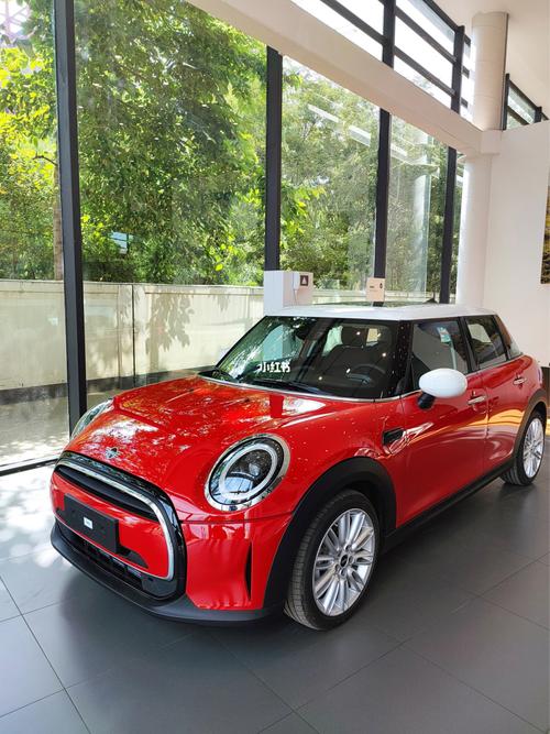 提车啦,今天提了辣椒红2022款mini cooper_汽车_汽车