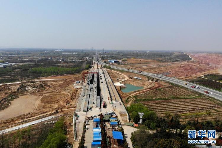 引江济淮工程施工忙