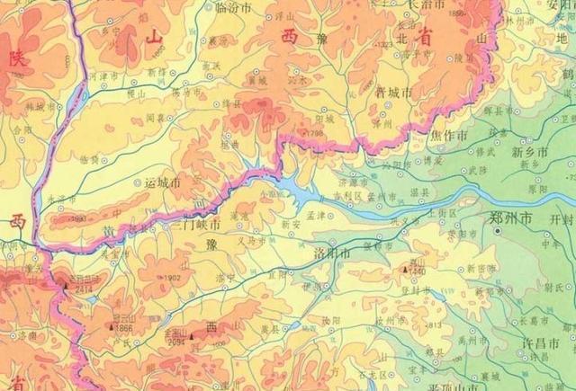 伊河,黄河冲击出来的小平原,洛阳因地处洛河之北而得名(山南水北为阳)