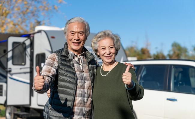 奉劝其他老人如果有能力自己生活,最好还是自己过,自己一个人想怎么过