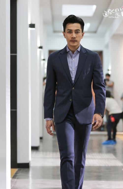 刘恺威更新动态,发文:你好,周萍