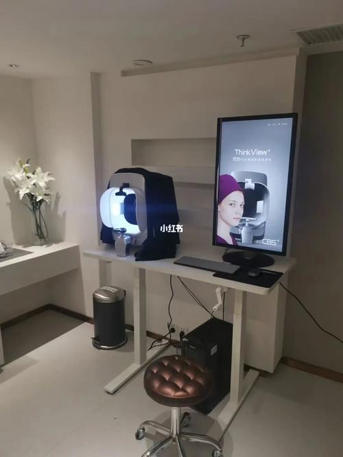 市面上最贵的皮肤检测仪之一,据 myskin医美咨询小姐姐说,自从思图到