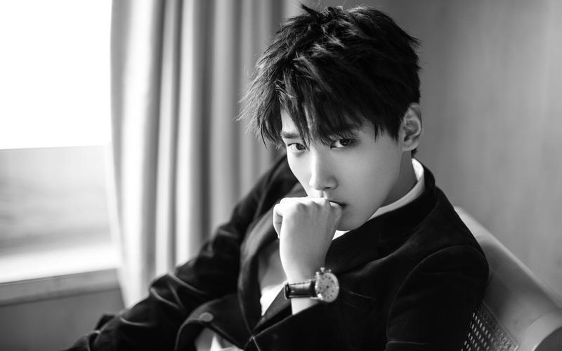 邢昭林绅士魅力写真高清桌面壁纸