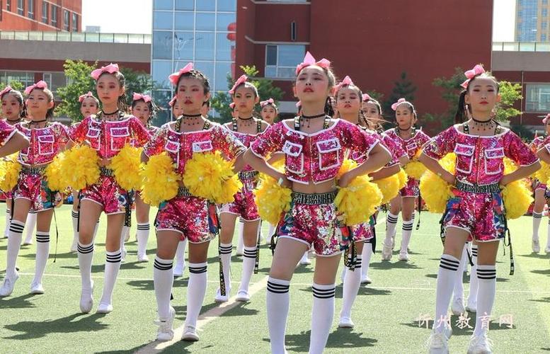 忻州市长征小学隆重举行庆"六一"儿童节活动