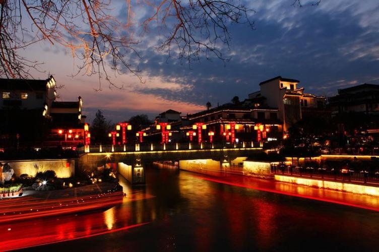 观《金陵八景图》,从古画中看秦淮!