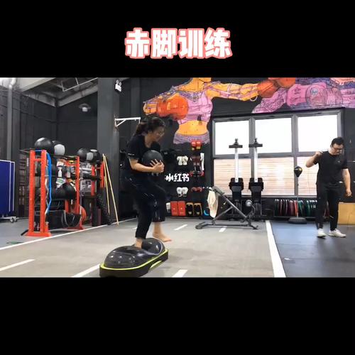 赤脚训练_运动健身_健身