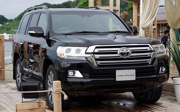 丰田陆地巡洋舰微改版 首次导入防冲撞辅助系统