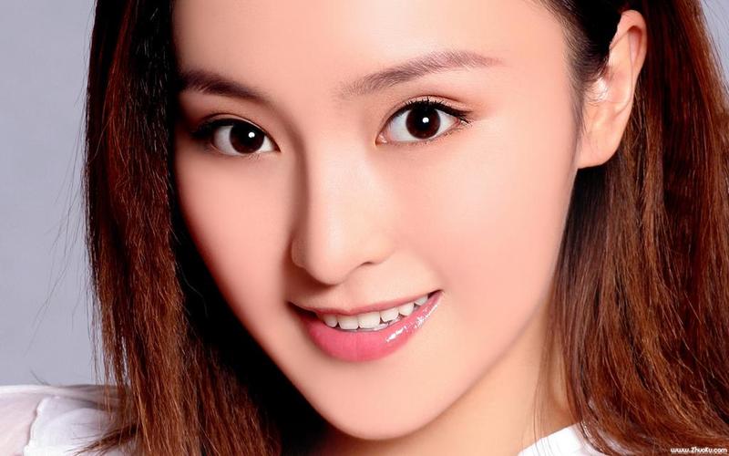 阳光美女-卢思思,高清壁纸图片,大陆美女-回车桌面