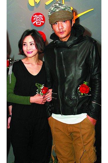 白山在线 白山资讯 娱乐资讯      今年五月,歌手朴树的妻子演员吴