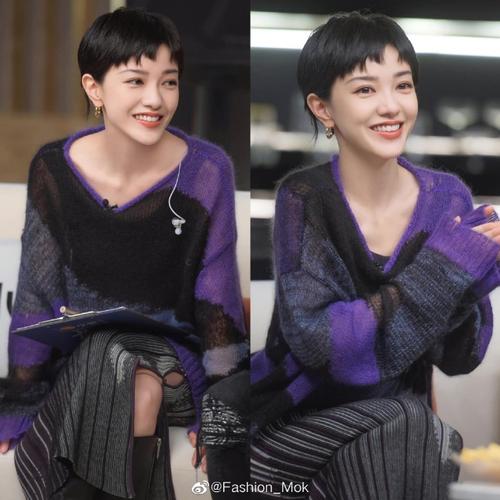 郭采洁#短发造型甜酷中偶尔带着叛逆味道,谁能抵挡得住她的笑容.