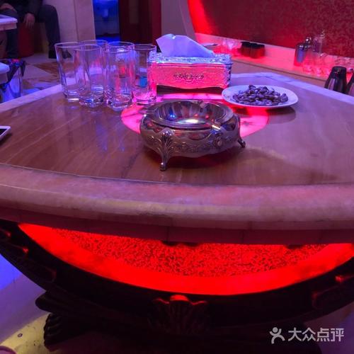 白金汉爵大酒店ktv