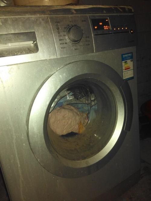 这款洗衣机的童锁怎么解除?跪求