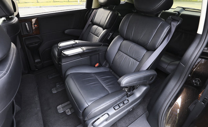 日系最强保姆车不是丰田埃尔法? 而是这款性价比最高的本田艾力绅