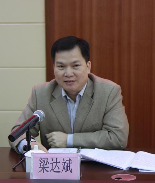 岑溪市委书记陶辉到法院调研指导工作