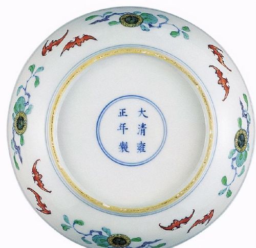 马未都:花3元捡漏的农村喂鸡碗,正宗的官窑货,还是斗彩的精品