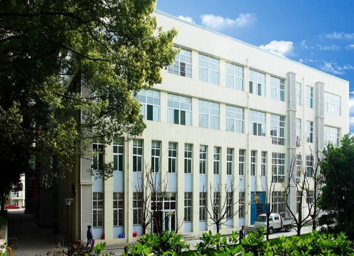 安徽经济管理干部学院校园照片_137154