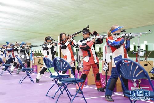 奥运会射击选手训练 王璐瑶领衔中国队亮相(组图)
