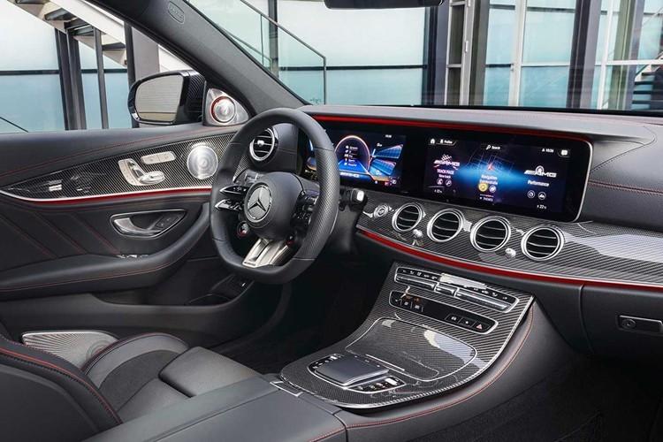 新款奔驰e级正式首发