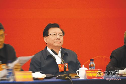 陆浩代表,冯健身代表,欧阳坚代表,李子奇代表参加甘肃