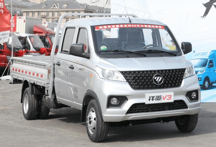 颜值高端有面子 舒适驾乘有里子 祥菱v3助力90后"工长