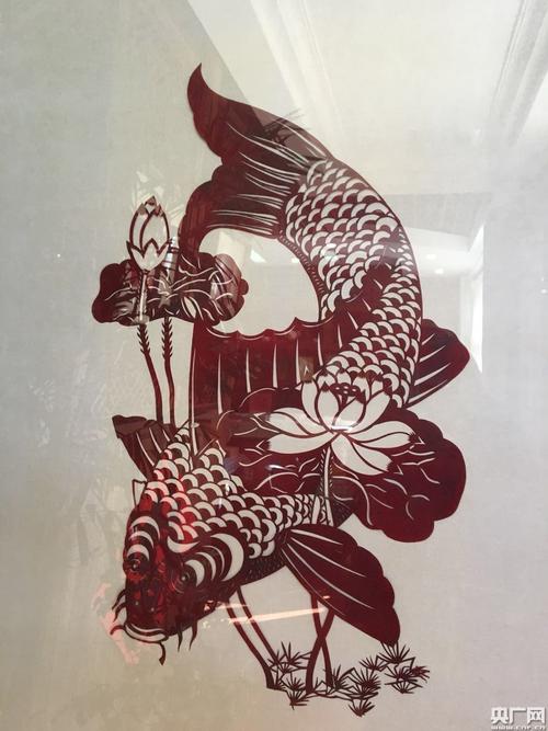 八十年代·天津 窗花"鱼穿莲"(刘阳 摄)