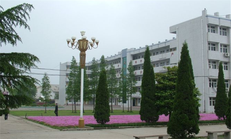 新郑市第二中学分校