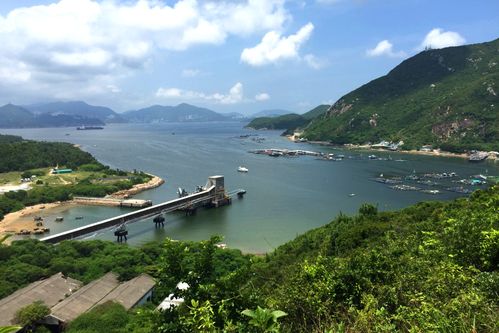 南丫岛, 长洲, 大屿山,还有 西贡(吃海鲜的胜地).
