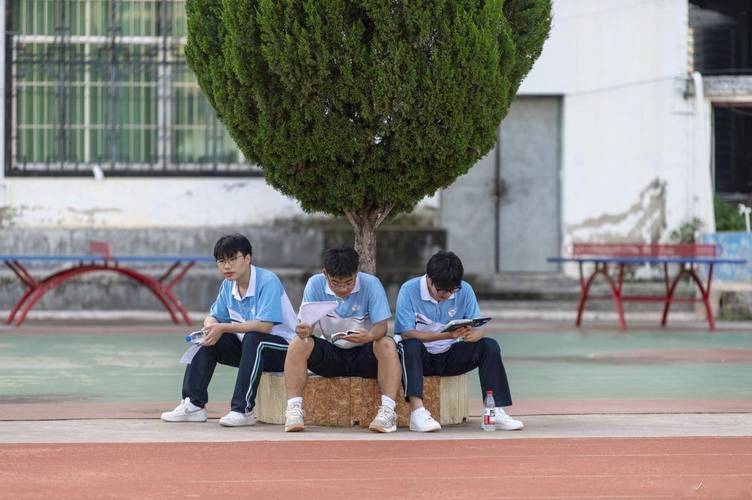 近60%高中生在县级中学,今年要推出国家县中振兴计划?