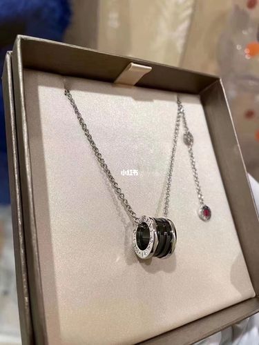 宝格丽慈善款弹簧项链_项链_慈善款_中国澳门自由行热门攻略_宝格丽