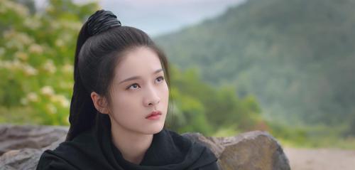 白发:沉鱼背叛者身份暴露,其实五个细节早已暴露她真实身份