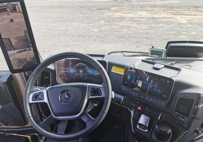 细腻而华丽的精品——奔驰第五代阿克托斯初体验