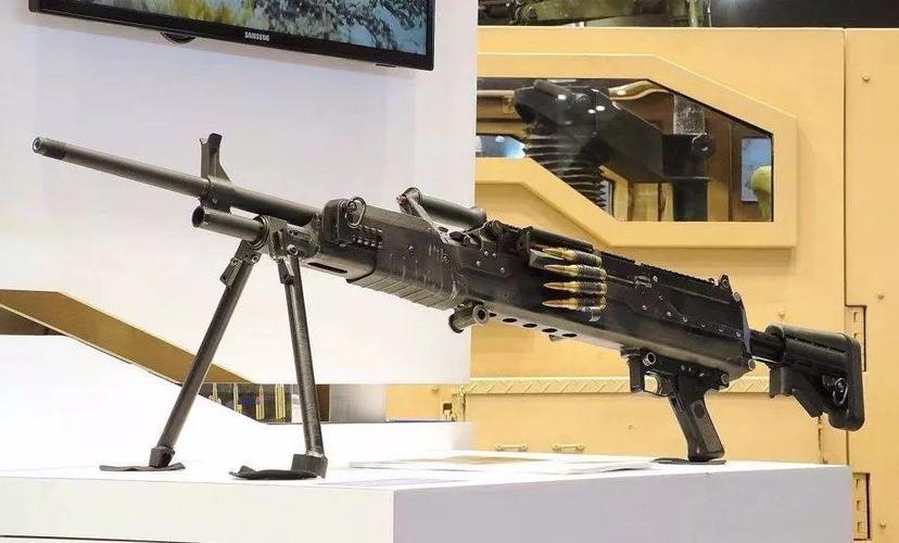 原创国产新型重机枪亮相!钛合金奢华打造减重30%,再次创下世界之最