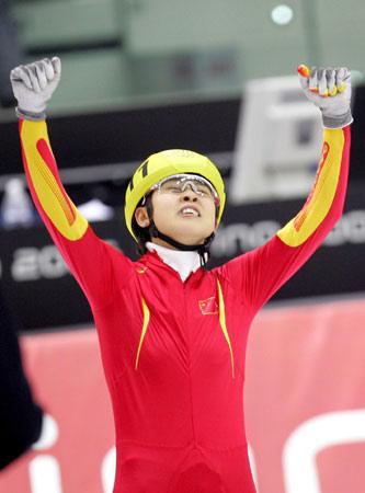 历届冬奥会中国明星:叶乔波创历史 杨扬夺两金