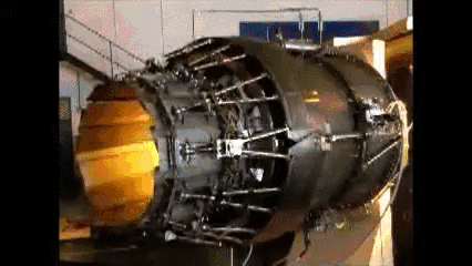 矢量发动机可以提供直接的升力和俯仰力矩