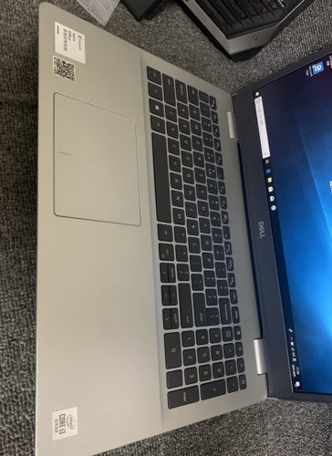 才买几个月的轻薄本戴尔5593 新款 轻薄 保修时间超长