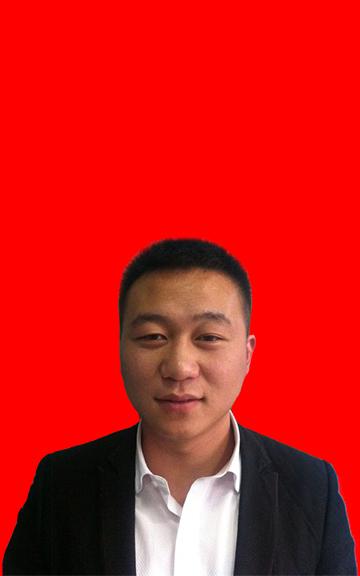 谁可以把照片帮我做成一寸红底的谢谢了,要一张上面好