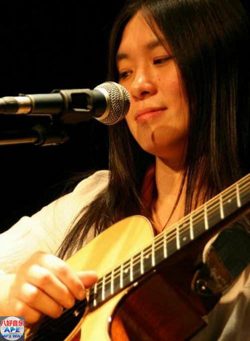 当代民谣传奇女歌手--小娟