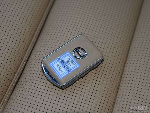 沃尔沃xc90 2018款 t6 智尊 7座版--车钥匙 / 170