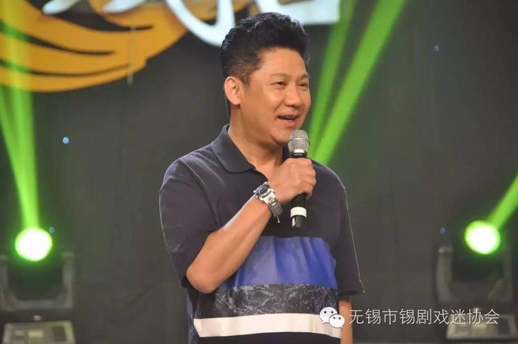 上海电视台著名节目主持人毛威