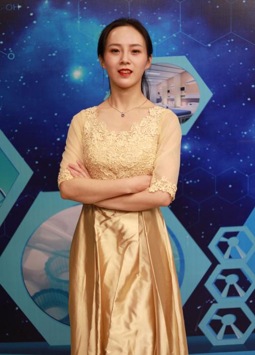 黄丽萍