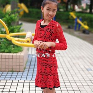 云朵钩针女童长袖连衣裙