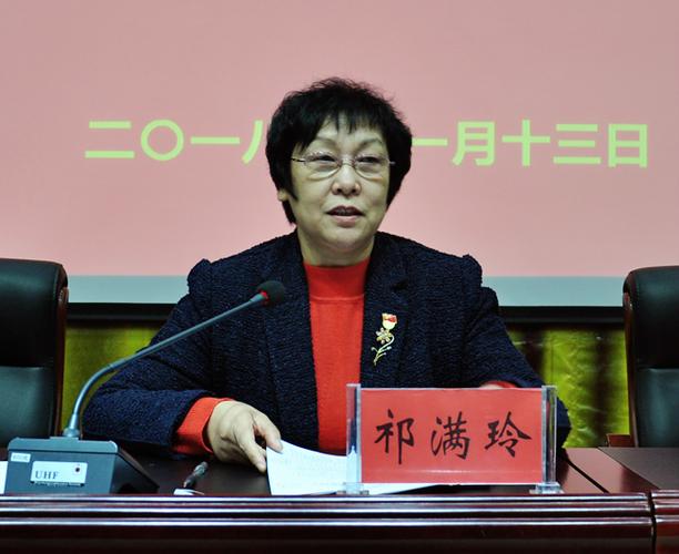 市委巡察办副主任,市委组织部科教企事业干部科科长付新禧宣读《开封