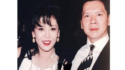 丁佩的个人生活是怎么样的?