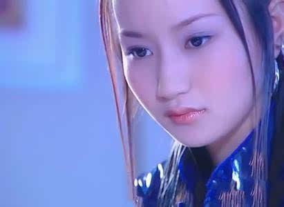 要说韩雨芹的演义经历,虽然比不过景甜的"巨制",但每一部也都是由大牌