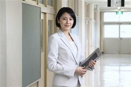【未名天日本电视】长泽雅美华丽变身女教师 出演《高校入试》