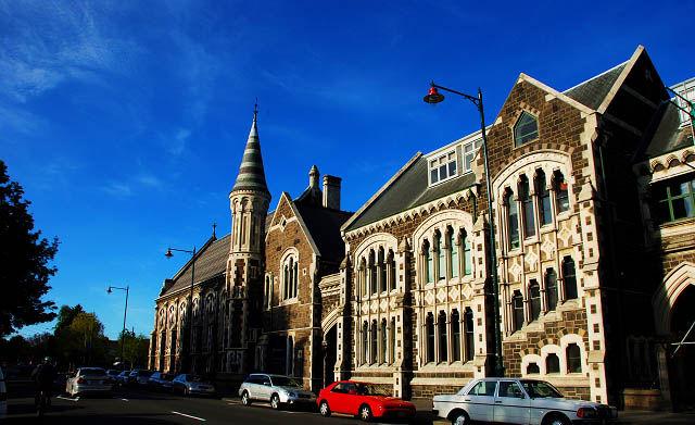  p>克赖斯特彻奇(christchurch),华人简称为基督城, a target="_blank