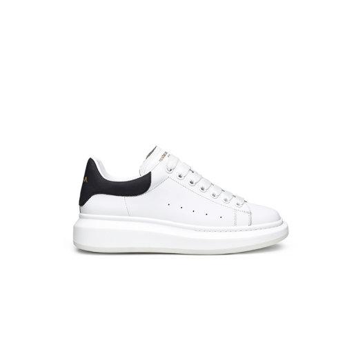 aquascutum/雅格狮丹黑尾厚底小白鞋